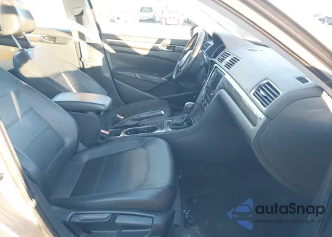 2016 Volkswagen Passat 1.8T Se from USA, damaged, VIN 1VWBT7A3XGC065896